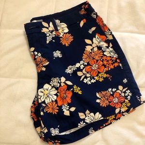 NWOT Old Navy shorts